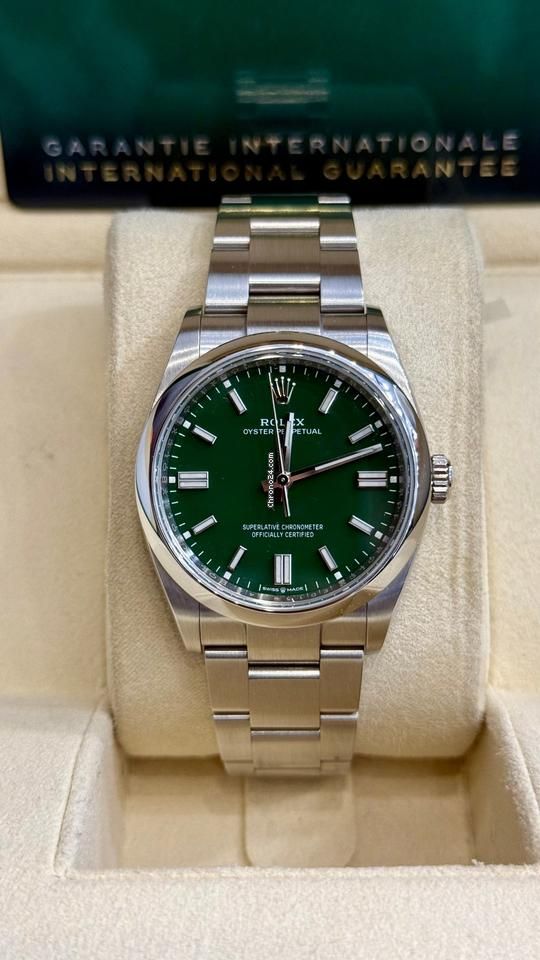 ROLEX OYSTER PERPETUAL DATEJUST