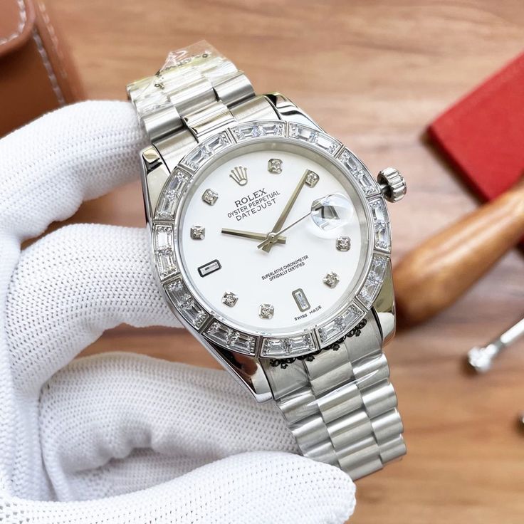 ROLEX OYSTER PERPETUAL DATEJUST